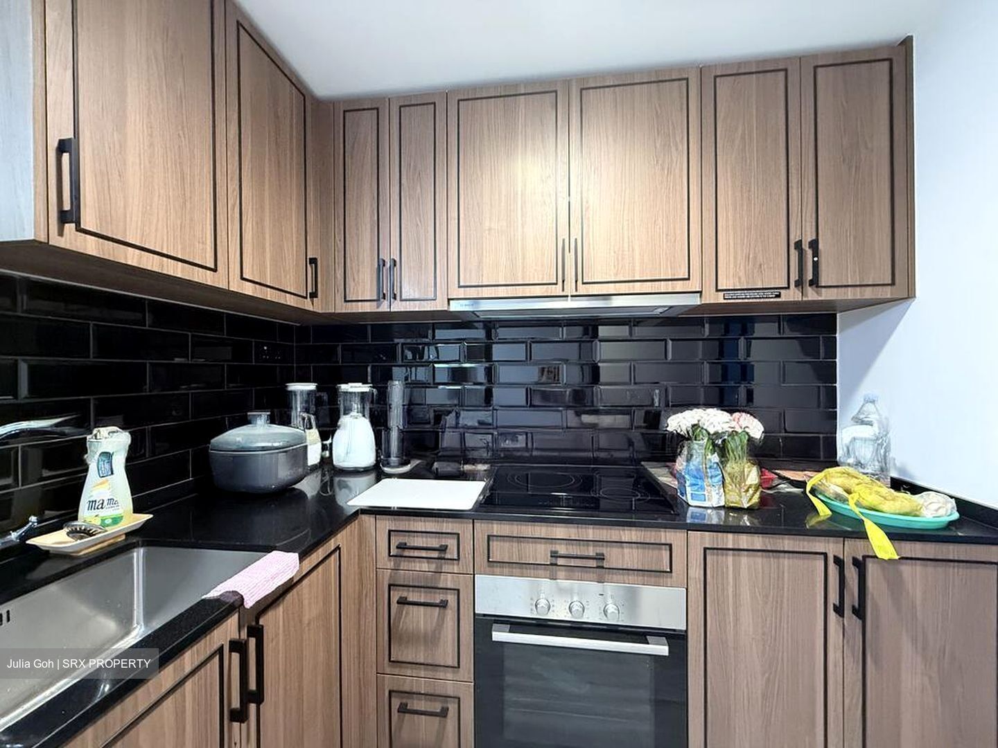 Mayfair Gardens (D21), Condominium #523165111